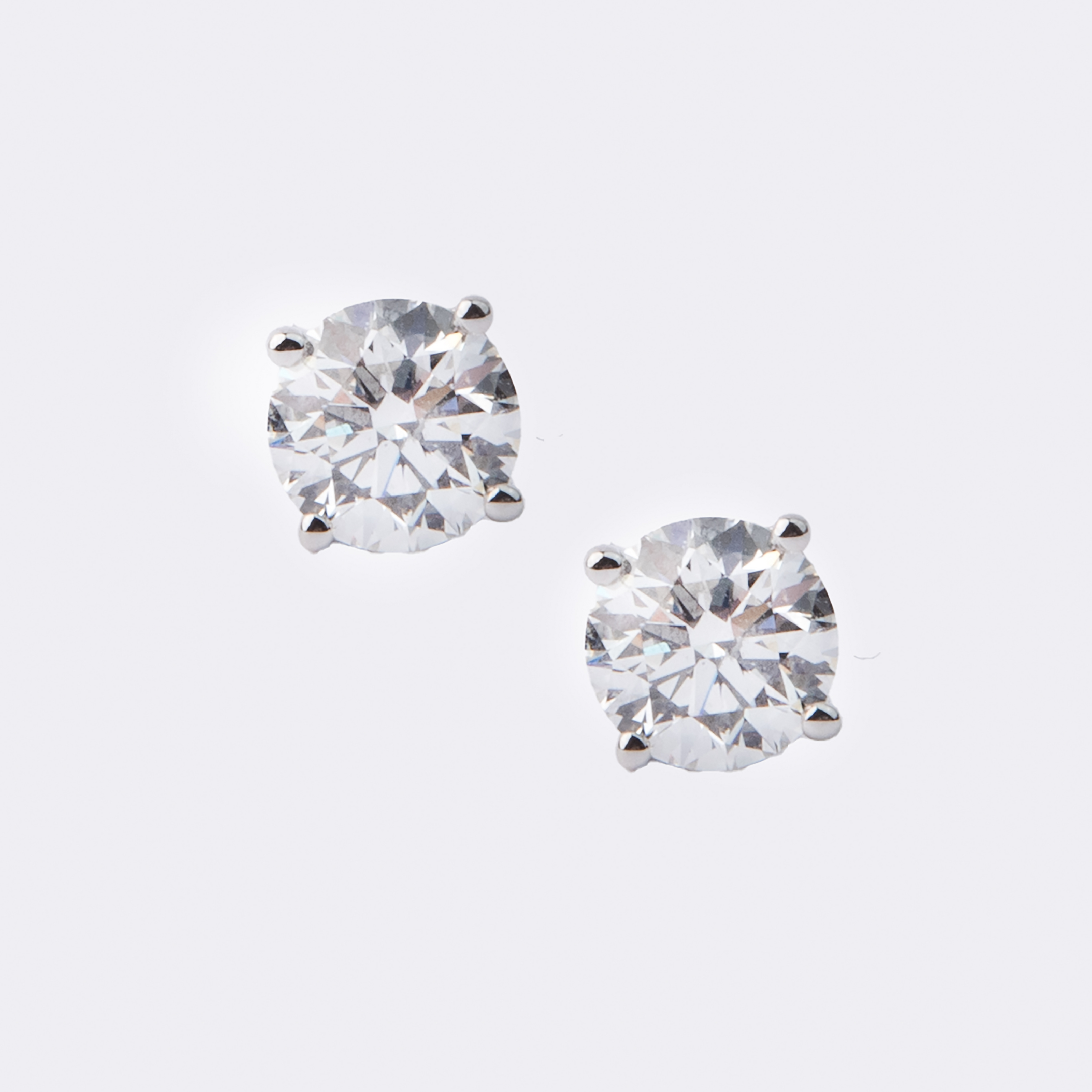 Diamond earrings (studs)